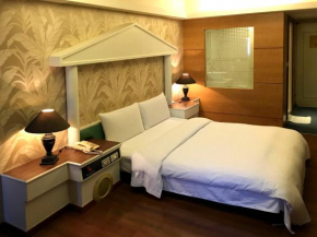 Отель Zaw Jung Business Hotel  Taichung City